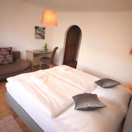 Hotel Pension Eichenhof Ried im Zillertal Kültér fotó