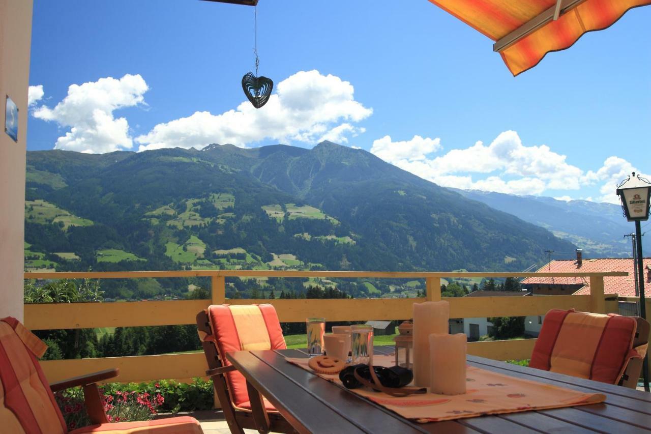 Hotel Pension Eichenhof Ried im Zillertal Kültér fotó